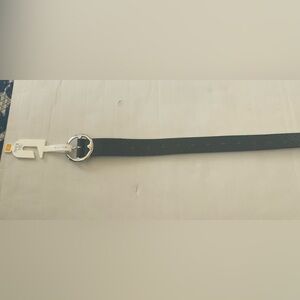 Time and Tru Black Women’s Round Buckle Belt